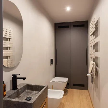 Home: Esclusivo E Moderno * Mediolan