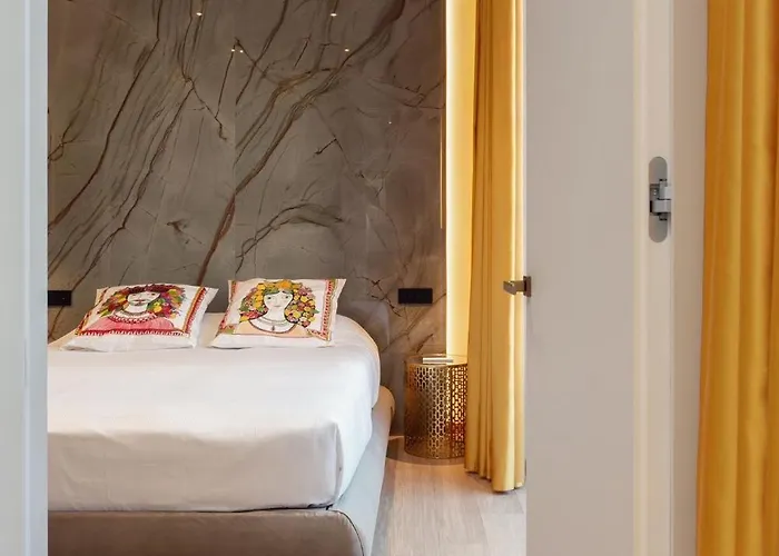 Home: Esclusivo E Moderno Apartment